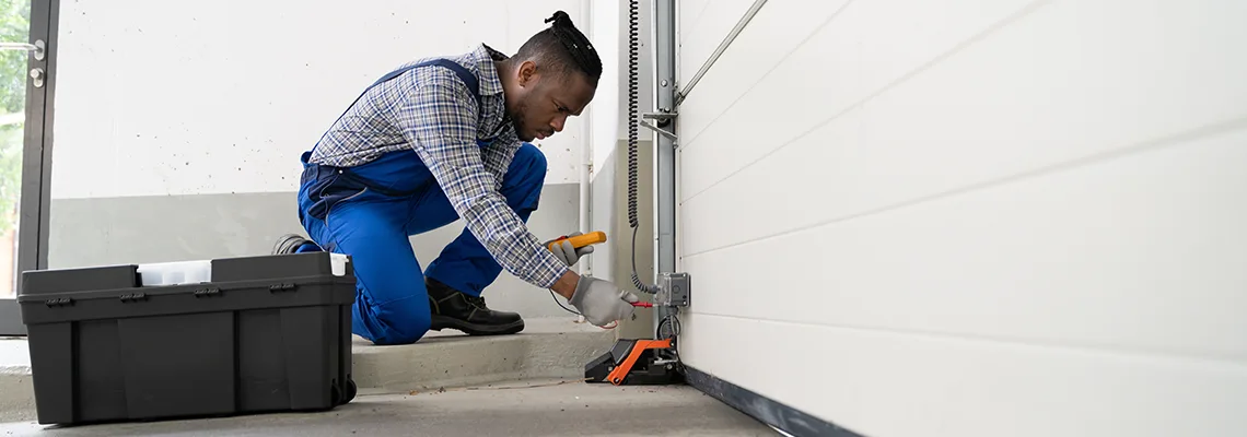 Repair Garage Door Not Closing But Light Flashing in Jacksonville, FL