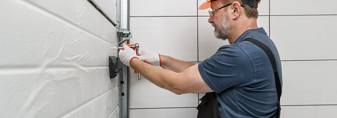 Weatherproof Insulated Garage Door Service in Jacksonville, FL